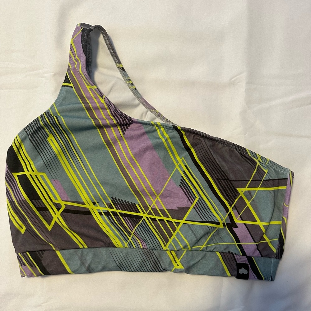 Booty By Brabants Curvy Laser One Shoulder Top